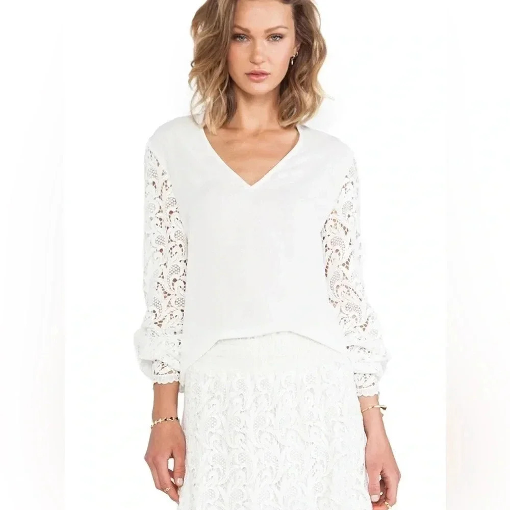 Alexis Dunn V-Neck Crochet Sleeve Blouse White Lace Elegant Minimalist Size XS